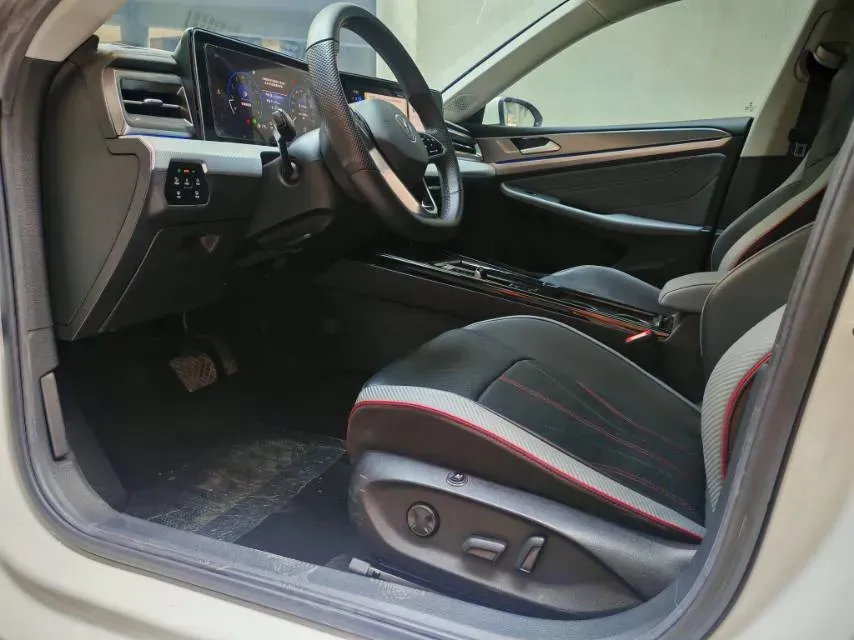 2023 Volkswagen Lamando 1.4T 150HP L4 7DCT,autocango,china used car exporter,china ev exporter,chinese used car exporter,chinese used ev exporter