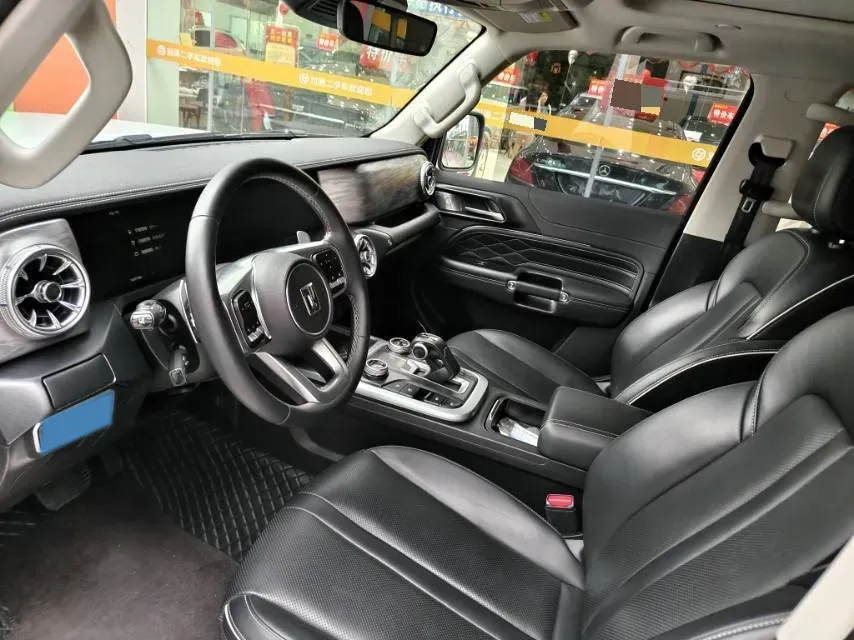 2021 Tank 300 2.0T 227HP L4 8AT,autocango,china used car exporter,china ev exporter,chinese used car exporter,chinese used ev exporter