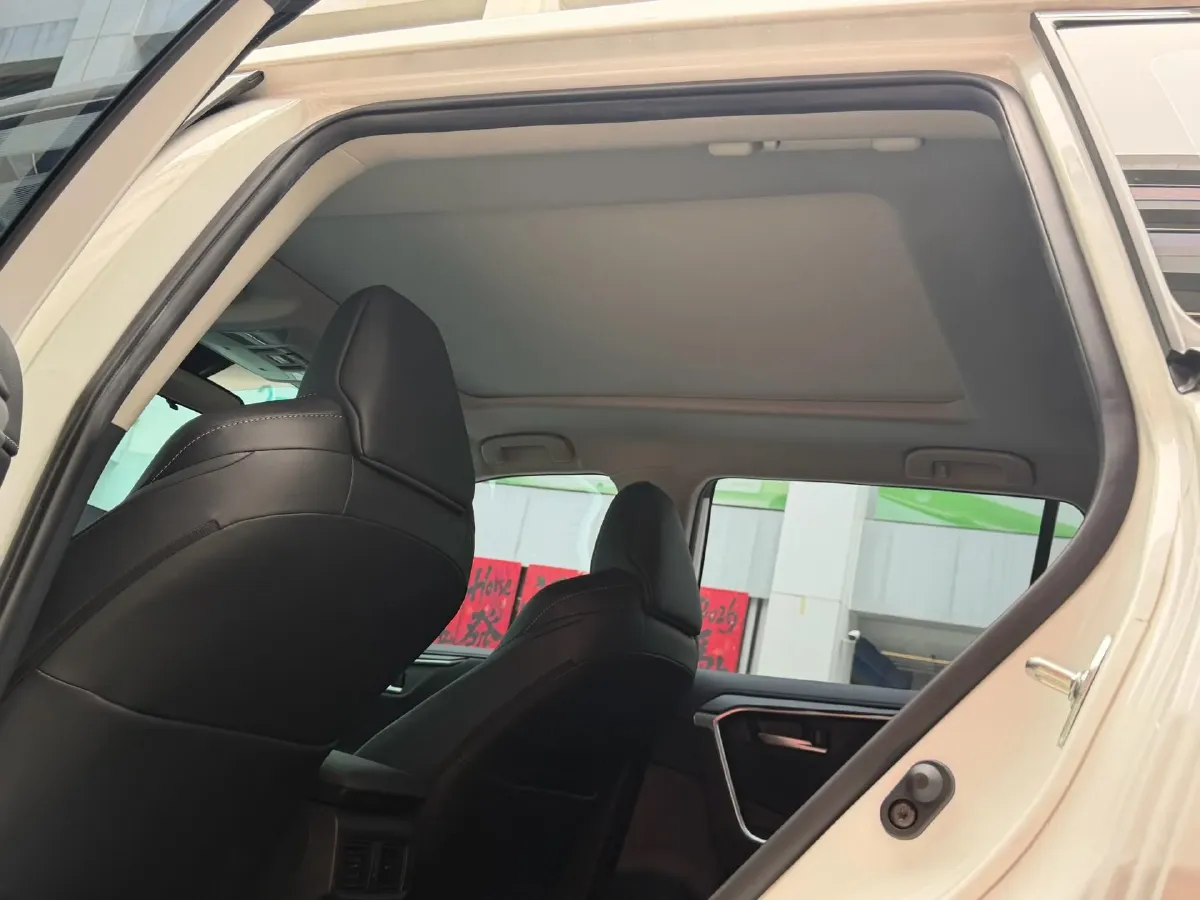 2023 Toyota Wildlander 2.5L 178HP L4 E-CVT Hybrid,autocango,china used car exporter,china ev exporter,chinese used car exporter,chinese used ev exporter