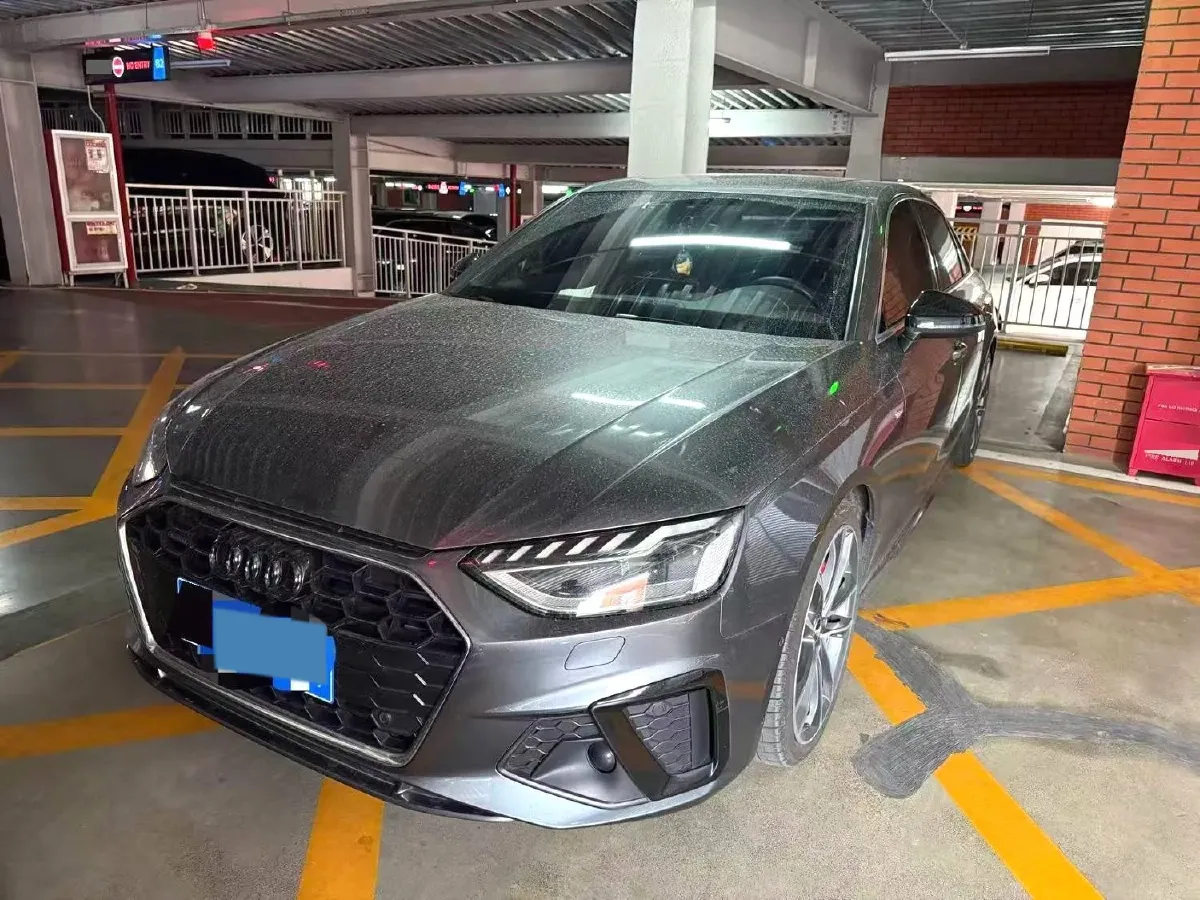 2020 Audi A4L 2.0T 252HP L4 7DCT,autocango,china used car exporter,china ev exporter,chinese used car exporter,chinese used ev exporter