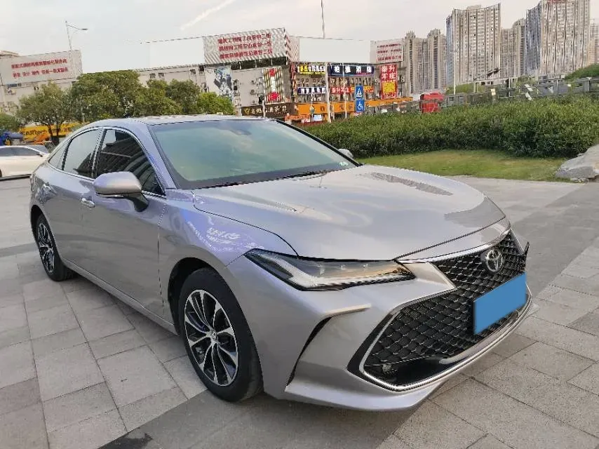 2022 Toyota Avalon 2.5L 209HP L4 8AT,autocango,china used car exporter,china ev exporter,chinese used car exporter,chinese used ev exporter