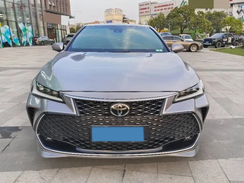 2022 Toyota Avalon 2.5L 209HP L4 8AT,autocango,china used car exporter,china ev exporter,chinese used car exporter,chinese used ev exporter