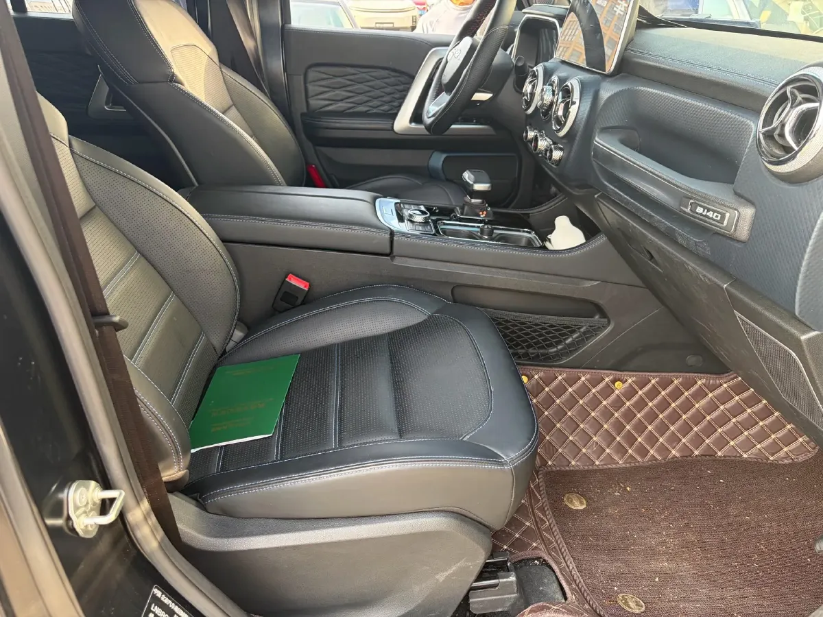 2024 Beijing BJ40 2.0T 163HP L4 8AT,autocango,china used car exporter,china ev exporter,chinese used car exporter,chinese used ev exporter