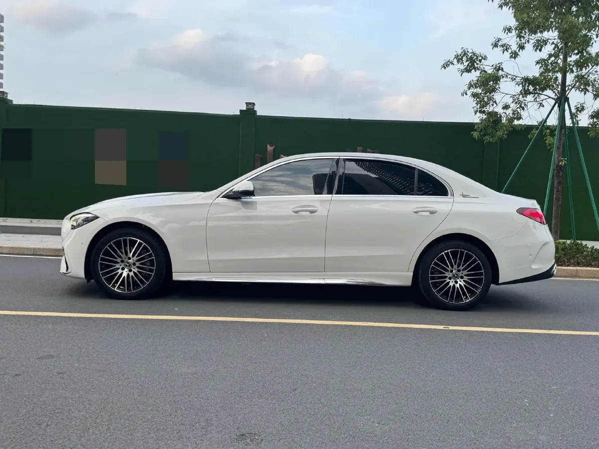 2022 Mercedes-Benz C Class 1.5T 204HP L4 9AT,autocango,china used car exporter,china ev exporter,chinese used car exporter,chinese used ev exporter