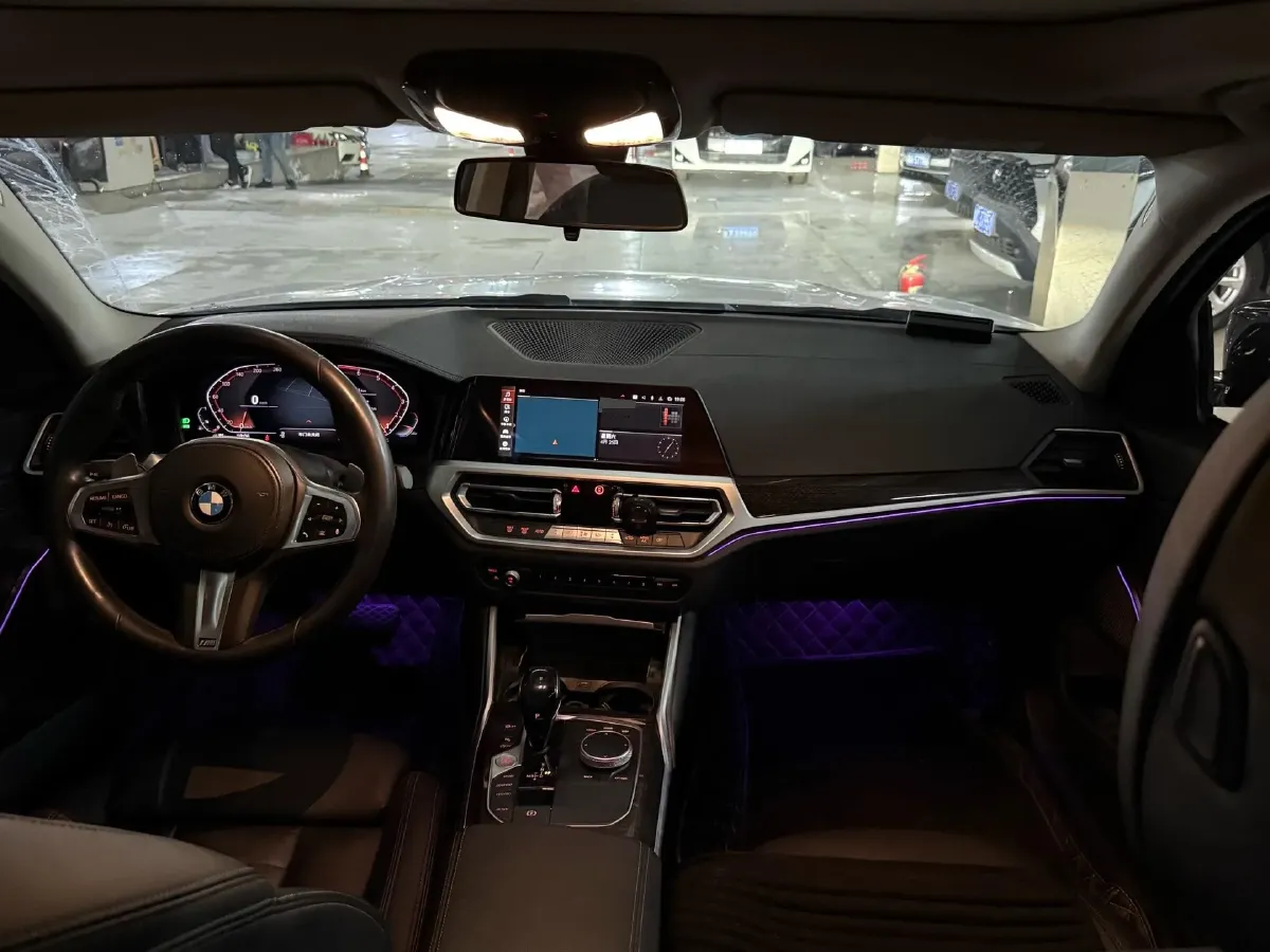 2020 BMW 3 Series 2.0T 184HP L4 8AT,autocango,china used car exporter,china ev exporter,chinese used car exporter,chinese used ev exporter