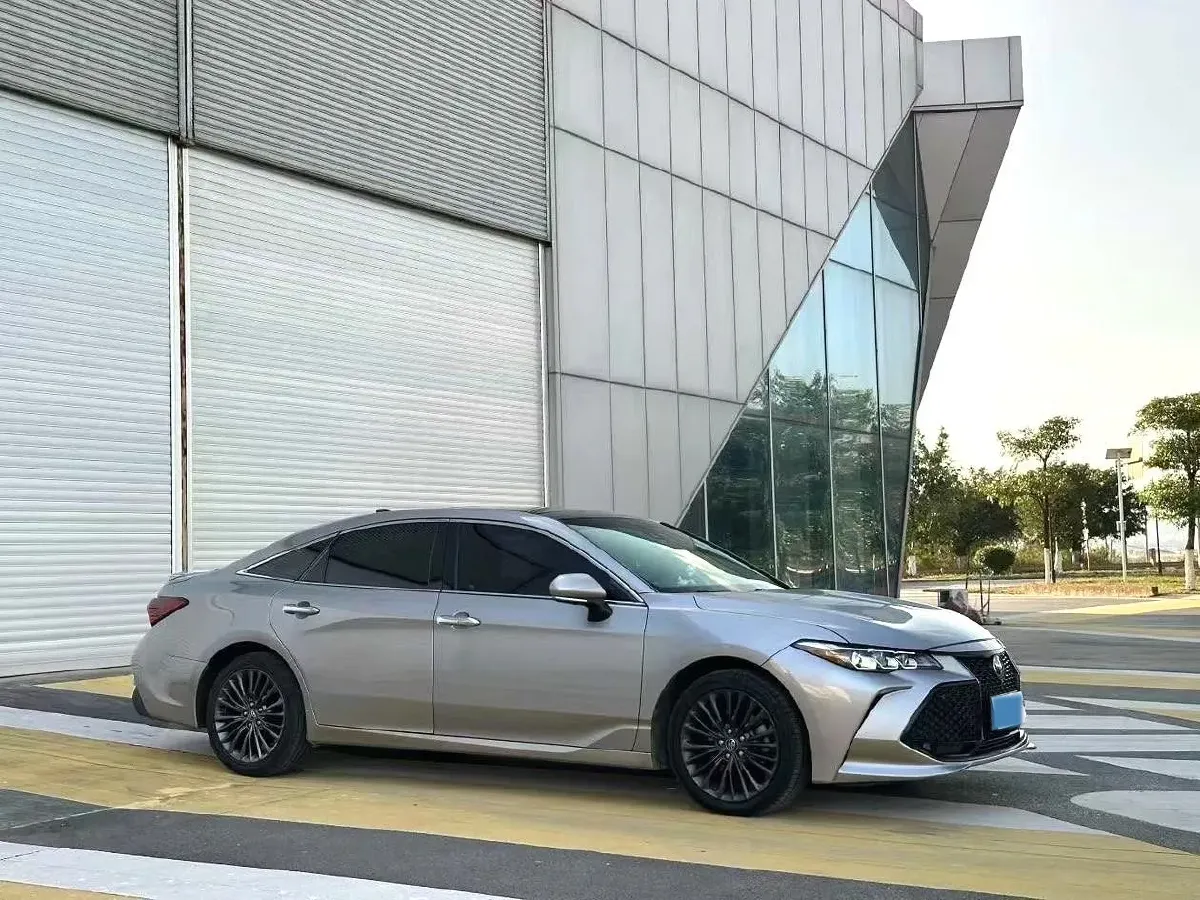 2019 Toyota Avalon 2.5L 209HP L4 8AT,autocango,china used car exporter,china ev exporter,chinese used car exporter,chinese used ev exporter