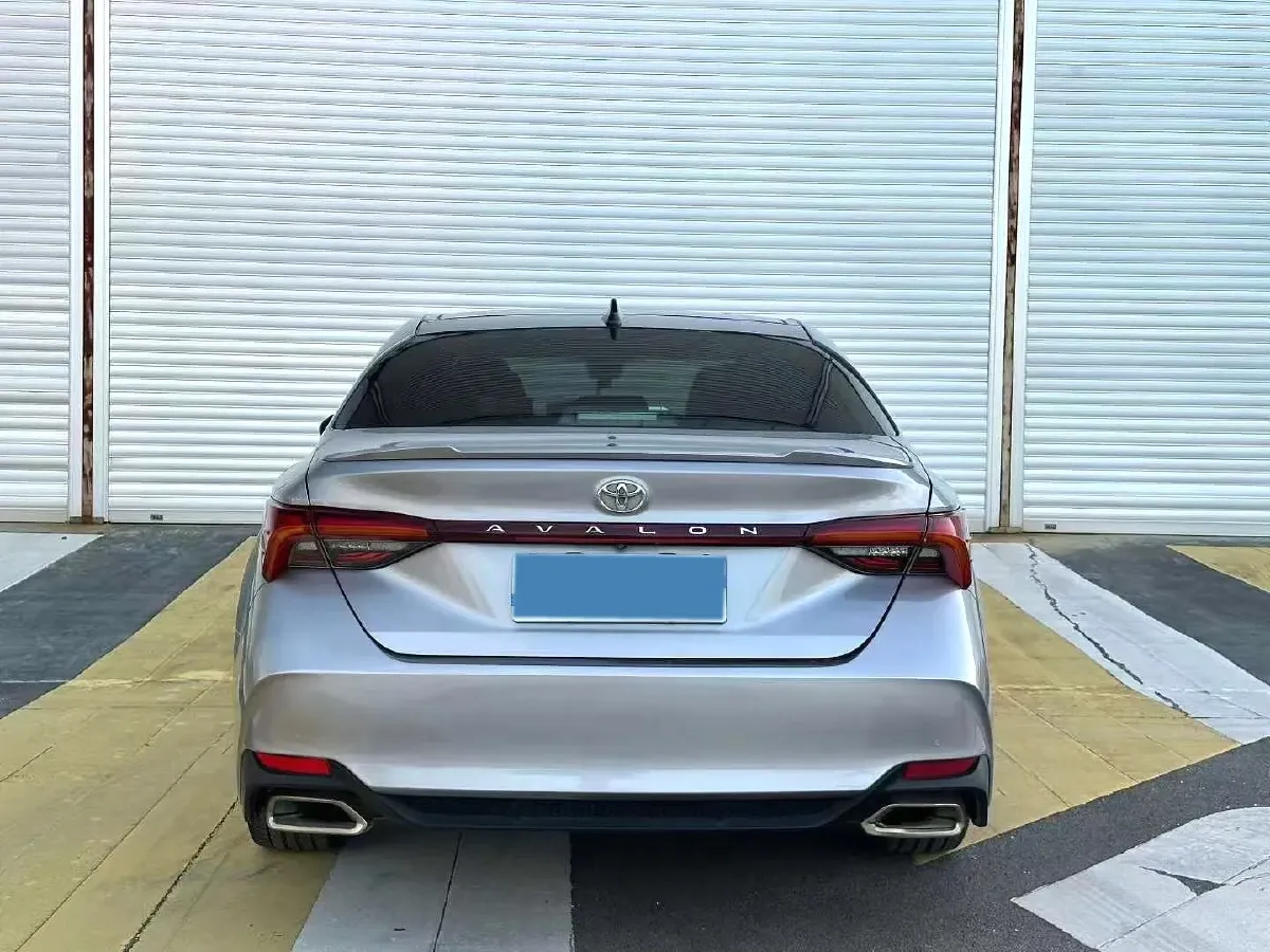 2019 Toyota Avalon 2.5L 209HP L4 8AT,autocango,china used car exporter,china ev exporter,chinese used car exporter,chinese used ev exporter