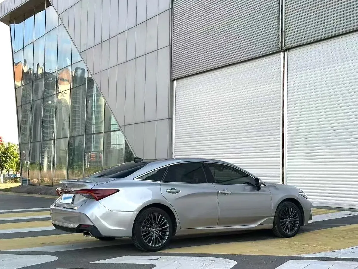 2019 Toyota Avalon 2.5L 209HP L4 8AT,autocango,china used car exporter,china ev exporter,chinese used car exporter,chinese used ev exporter