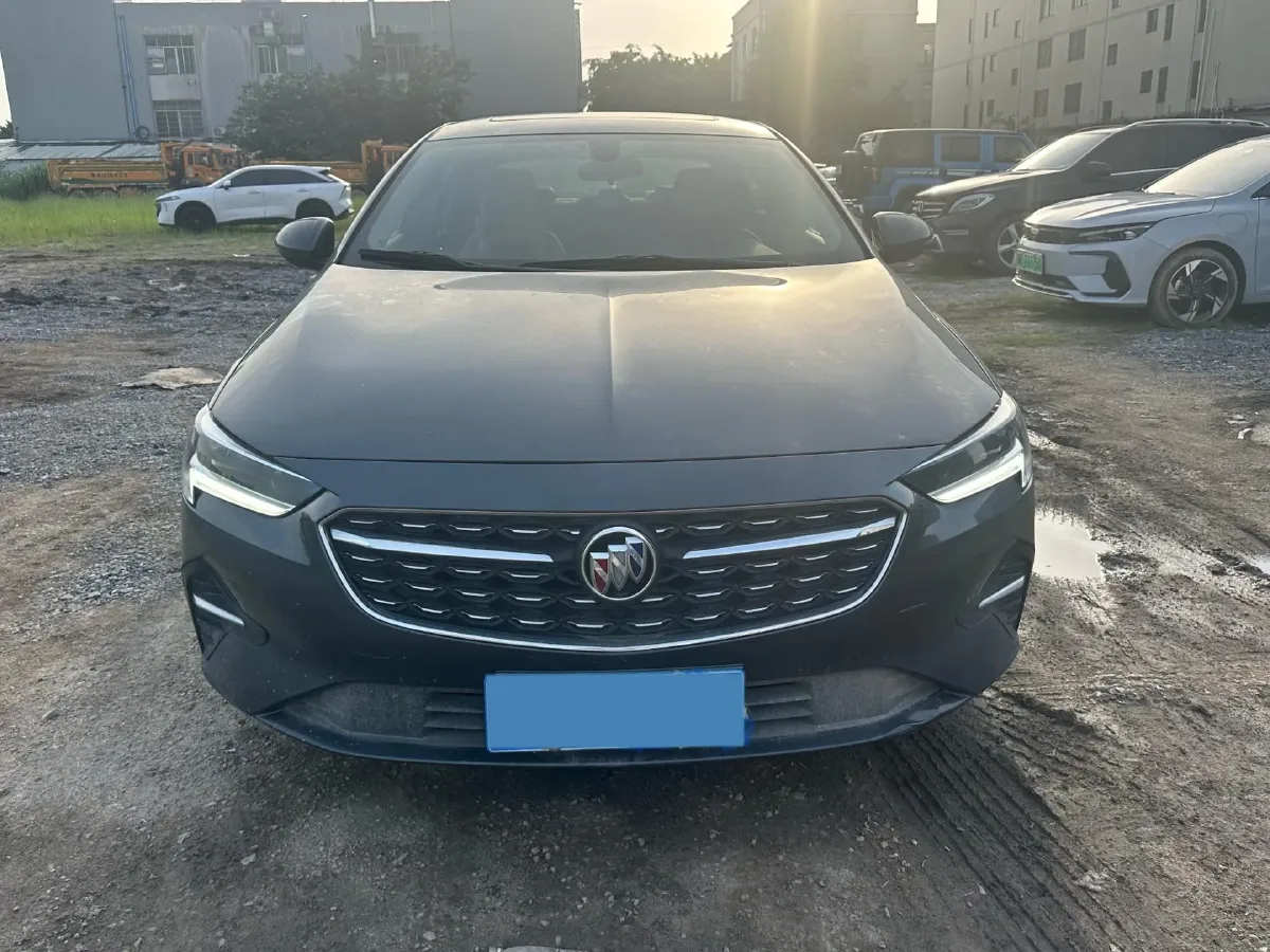 2020 Buick Regal 1.5T 169HP L4 9AT,autocango,china used car exporter,china ev exporter,chinese used car exporter,chinese used ev exporter