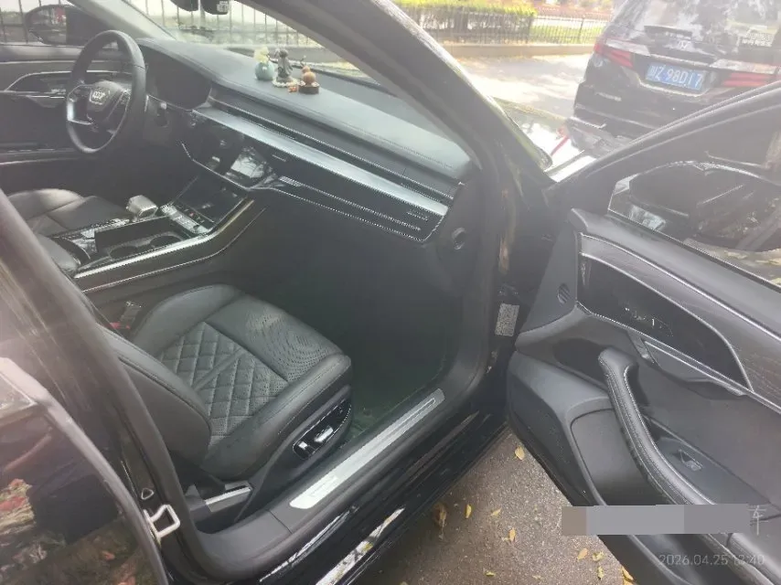 2023 Audi A8 3.0T 286HP V6 8AT,autocango,china used car exporter,china ev exporter,chinese used car exporter,chinese used ev exporter