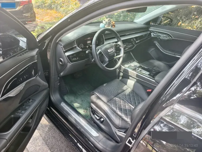 2023 Audi A8 3.0T 286HP V6 8AT,autocango,china used car exporter,china ev exporter,chinese used car exporter,chinese used ev exporter