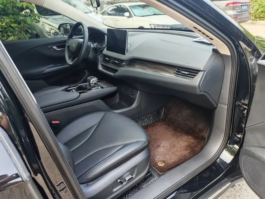 2022 HongQi E-QM5 BEV 54KWH,autocango,china used car exporter,china ev exporter,chinese used car exporter,chinese used ev exporter