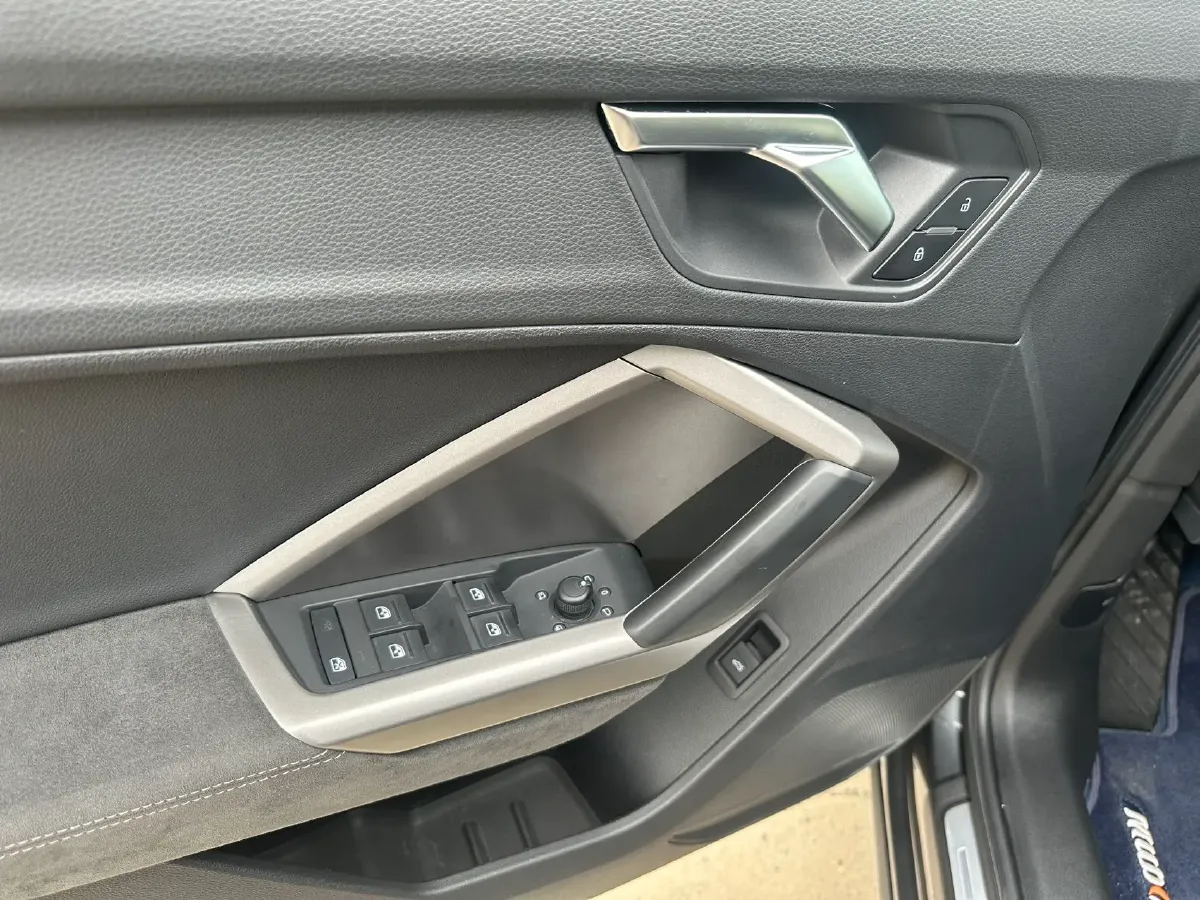 2023 Audi Q3 1.4T 150HP L4 7DCT,autocango,china used car exporter,china ev exporter,chinese used car exporter,chinese used ev exporter