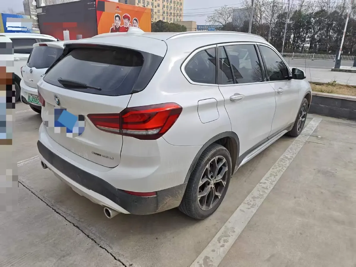 2022 BMW X1 2.0T 192HP L4 7DCT,autocango,china used car exporter,china ev exporter,chinese used car exporter,chinese used ev exporter