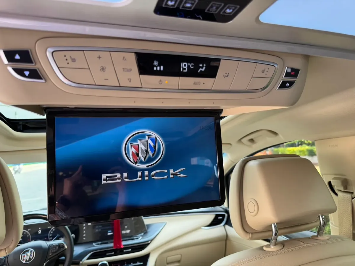 2022 Buick GL8 2.0T 237HP L4 9AT,autocango,china used car exporter,china ev exporter,chinese used car exporter,chinese used ev exporter