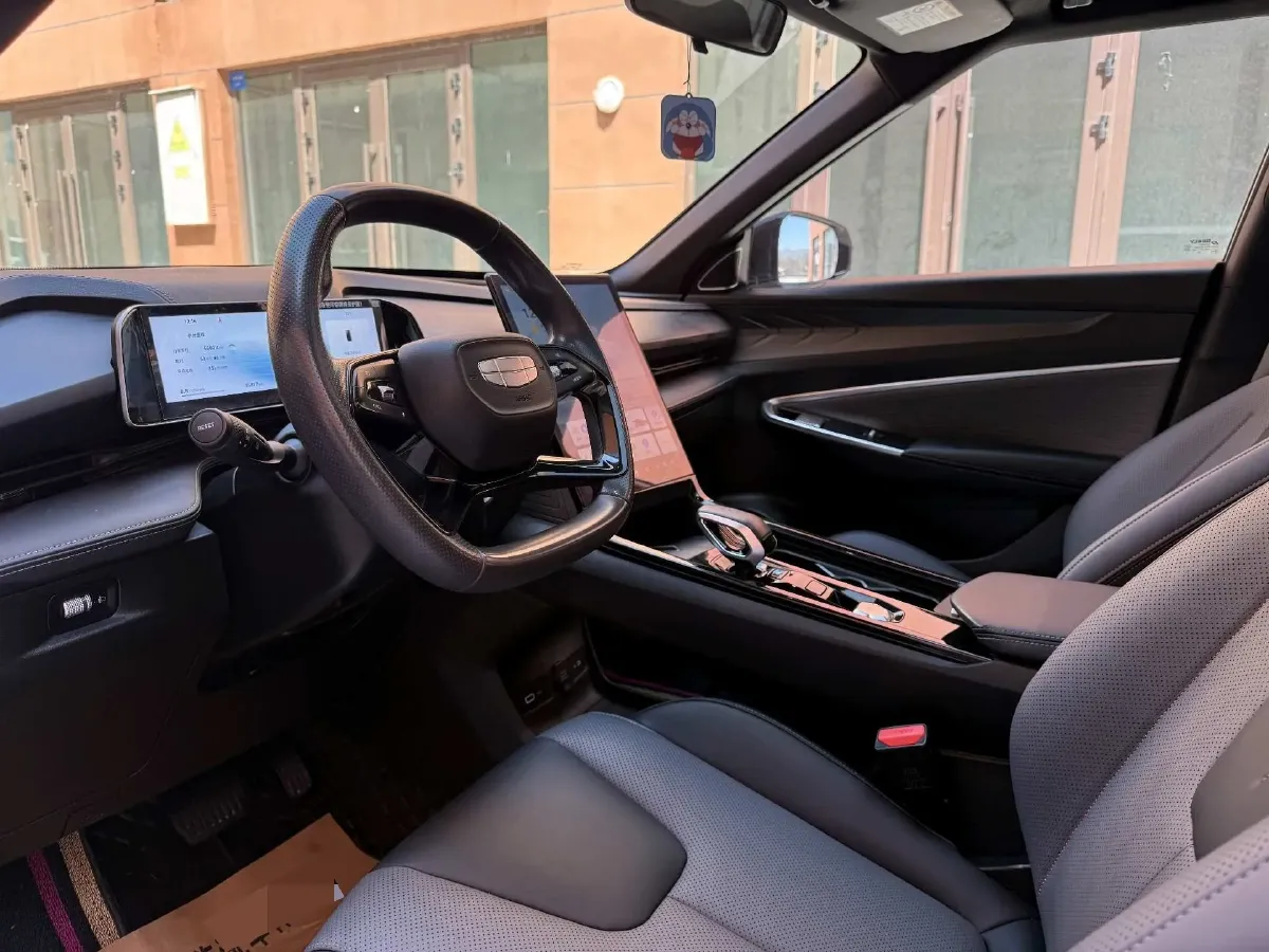 2023 Geely Azkarra 1.5T 181HP L4 7DCT,autocango,china used car exporter,china ev exporter,chinese used car exporter,chinese used ev exporter