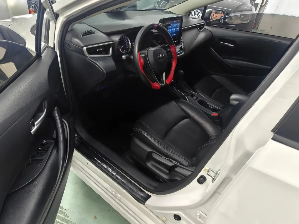 2021 Toyota Corolla 1.2T 116HP L4 CVT,autocango,china used car exporter,china ev exporter,chinese used car exporter,chinese used ev exporter