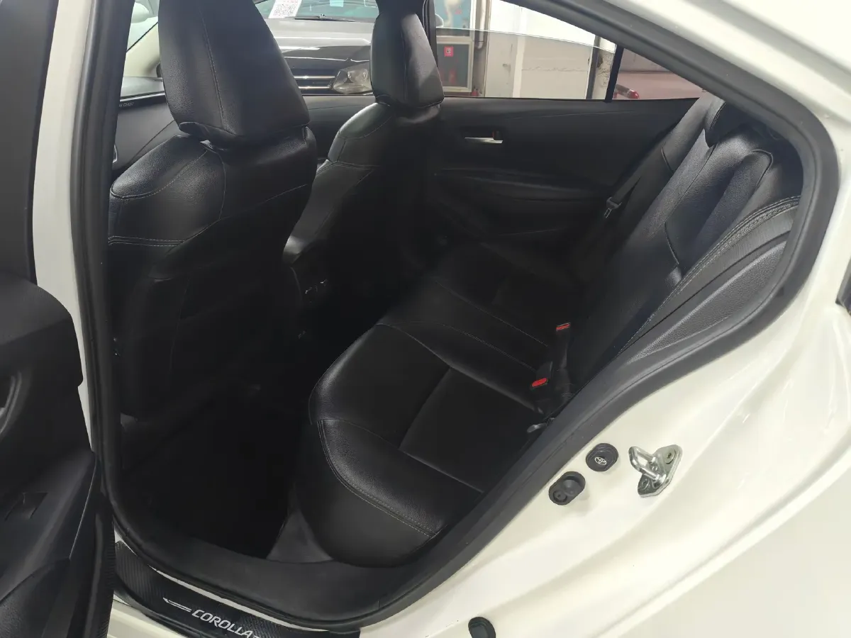 2021 Toyota Corolla 1.2T 116HP L4 CVT,autocango,china used car exporter,china ev exporter,chinese used car exporter,chinese used ev exporter