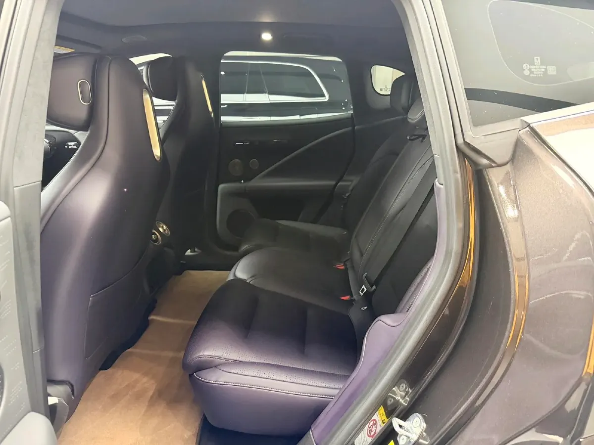 2024 Avatr 07 1.5T 156HP L4 REEV 39.05KWH,autocango,china used car exporter,china ev exporter,chinese used car exporter,chinese used ev exporter