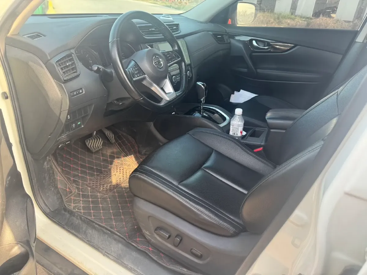 2022 Nissan X-Trail 2.0L 151HP L4 CVT,autocango,china used car exporter,china ev exporter,chinese used car exporter,chinese used ev exporter