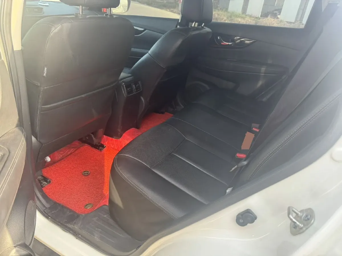 2022 Nissan X-Trail 2.0L 151HP L4 CVT,autocango,china used car exporter,china ev exporter,chinese used car exporter,chinese used ev exporter