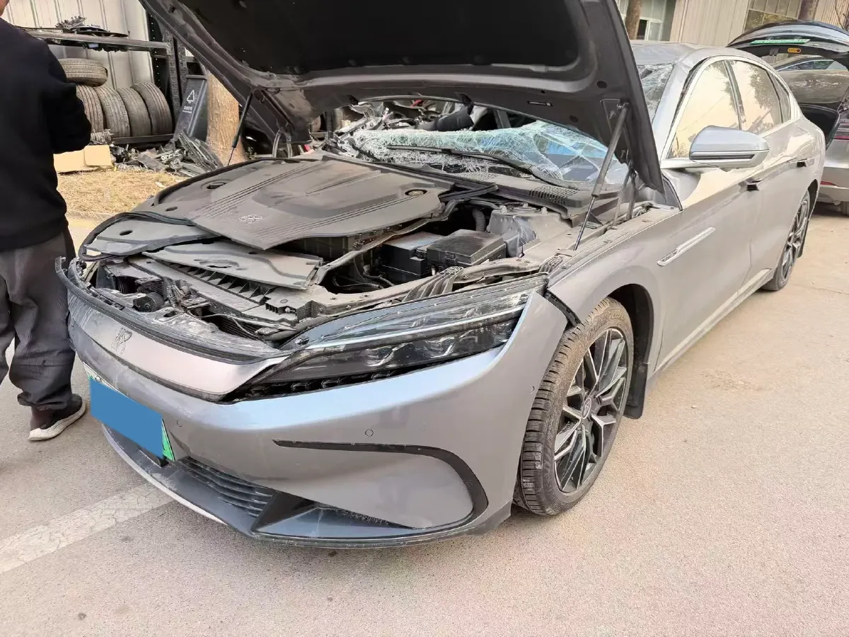 2022 Lincoln Corsair 2.0T 245HP L4 8AT,autocango,china used car exporter,china ev exporter,chinese used car exporter,chinese used ev exporter