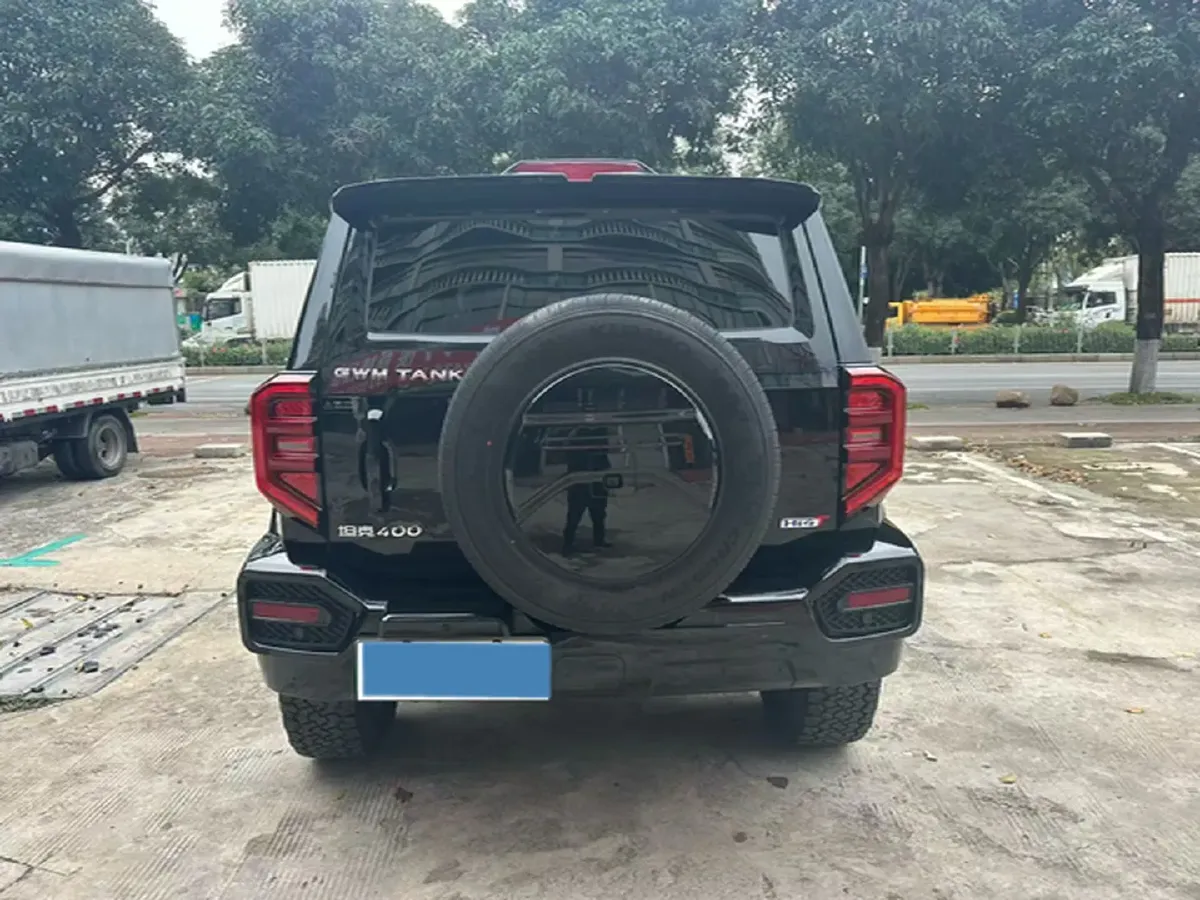 2026 Tank 400 2.0T 252HP L4 9AT PHEV,autocango,china used car exporter,china ev exporter,chinese used car exporter,chinese used ev exporter