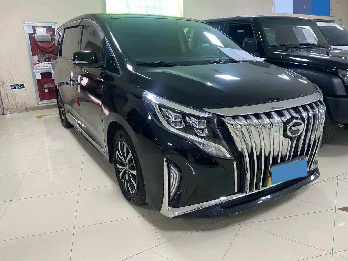2021 GAC Trumpchi M8 2.0T 252HP L4 8AT,autocango,china used car exporter,china ev exporter,chinese used car exporter,chinese used ev exporter