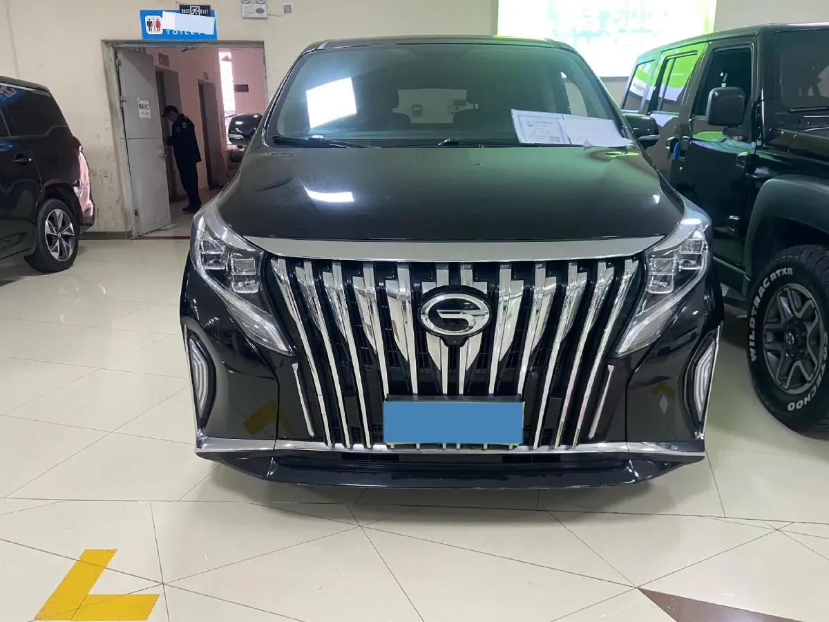 2021 GAC Trumpchi M8 2.0T 252HP L4 8AT,autocango,china used car exporter,china ev exporter,chinese used car exporter,chinese used ev exporter