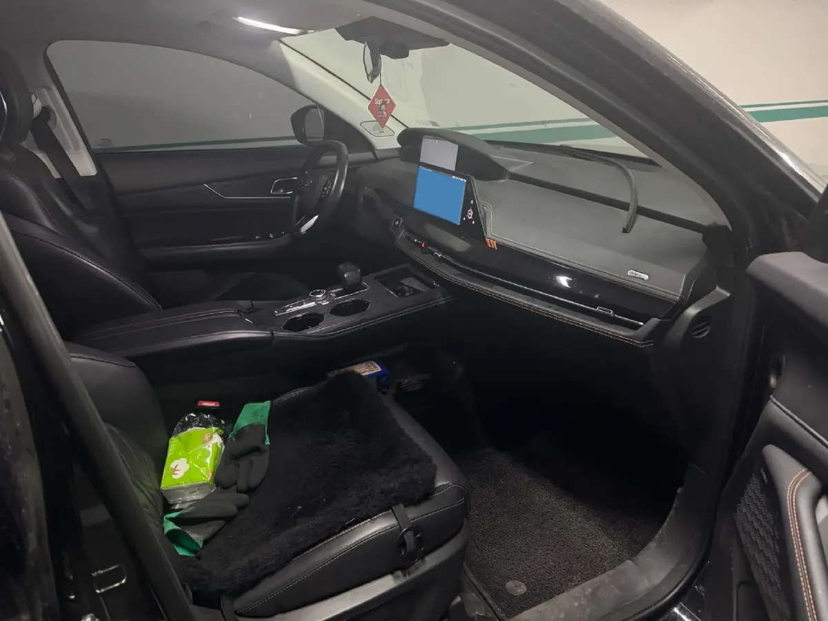 2021 ChangAn UNI-K 2.0T 233HP L4 8AT,autocango,china used car exporter,china ev exporter,chinese used car exporter,chinese used ev exporter