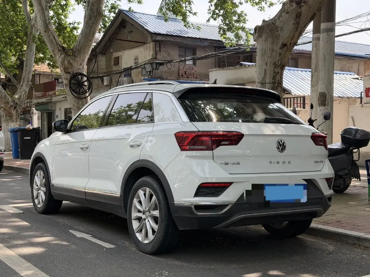 2020 Volkswagen T-Roc 1.4T 150HP L4 7DCT,autocango,china used car exporter,china ev exporter,chinese used car exporter,chinese used ev exporter
