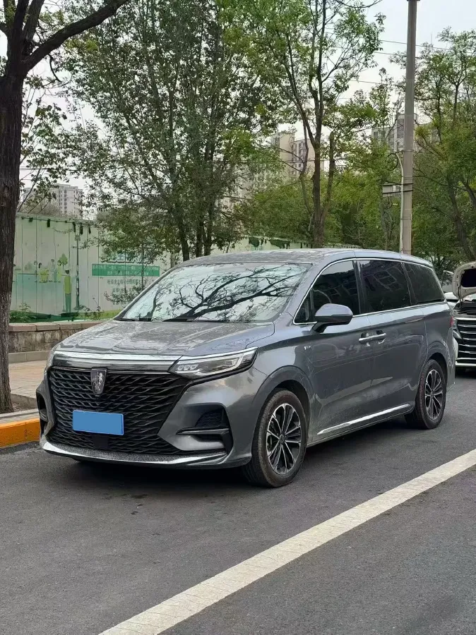 2022 Roewe iMAX8 2.0T 234HP L4 8AT,autocango,china used car exporter,china ev exporter,chinese used car exporter,chinese used ev exporter