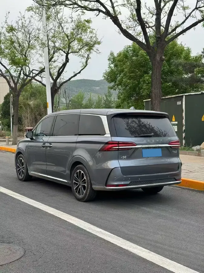 2022 Roewe iMAX8 2.0T 234HP L4 8AT,autocango,china used car exporter,china ev exporter,chinese used car exporter,chinese used ev exporter