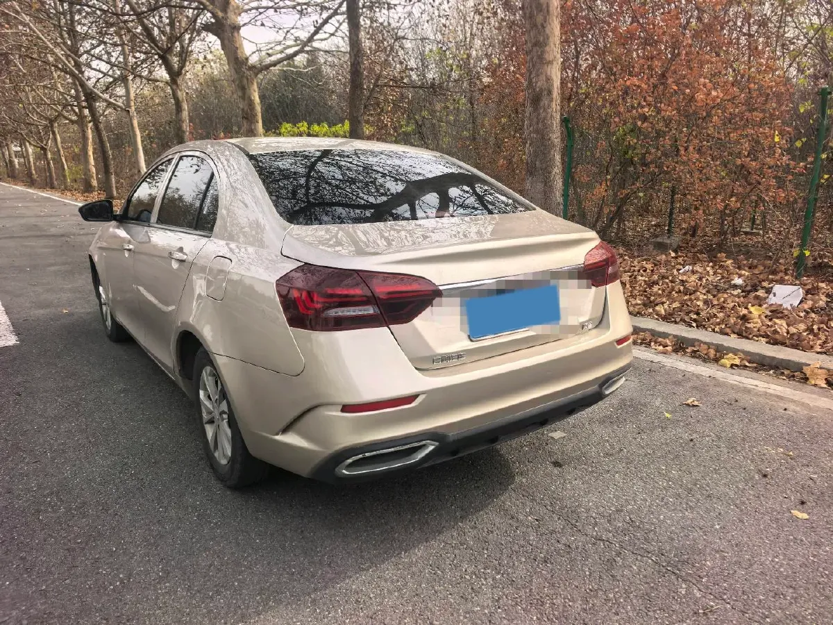 2021 Geely Emgrand 1.5L 109HP L4 CVT,autocango,china used car exporter,china ev exporter,chinese used car exporter,chinese used ev exporter