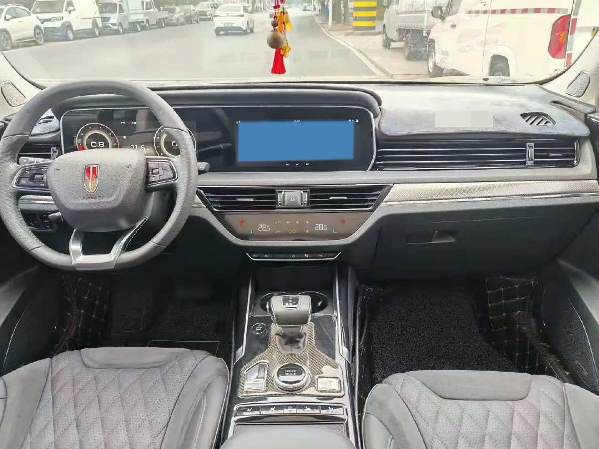 2019 HongQi HS5 2.0T 224HP L4 6AT,autocango,china used car exporter,china ev exporter,chinese used car exporter,chinese used ev exporter