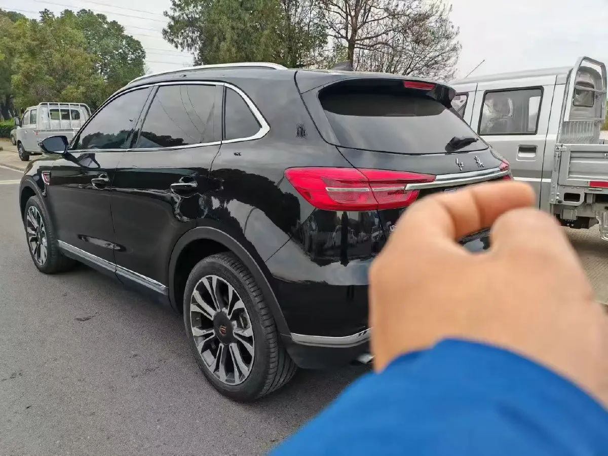 2019 HongQi HS5 2.0T 224HP L4 6AT,autocango,china used car exporter,china ev exporter,chinese used car exporter,chinese used ev exporter