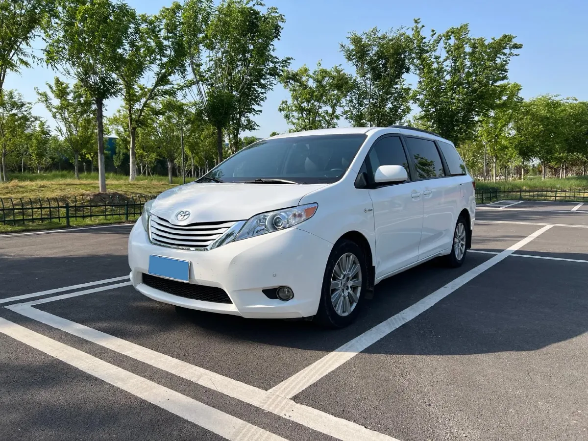2017 Foton Sauvana 2.8T 177HP L4 6AT,autocango,china used car exporter,china ev exporter,chinese used car exporter,chinese used ev exporter