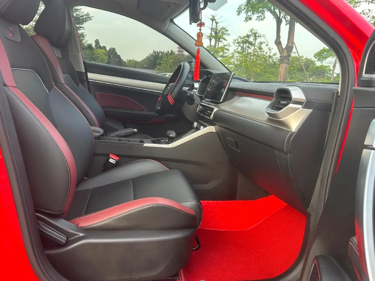 2021 Geely Coolray 1.4T 141HP L4 6DCT,autocango,china used car exporter,china ev exporter,chinese used car exporter,chinese used ev exporter