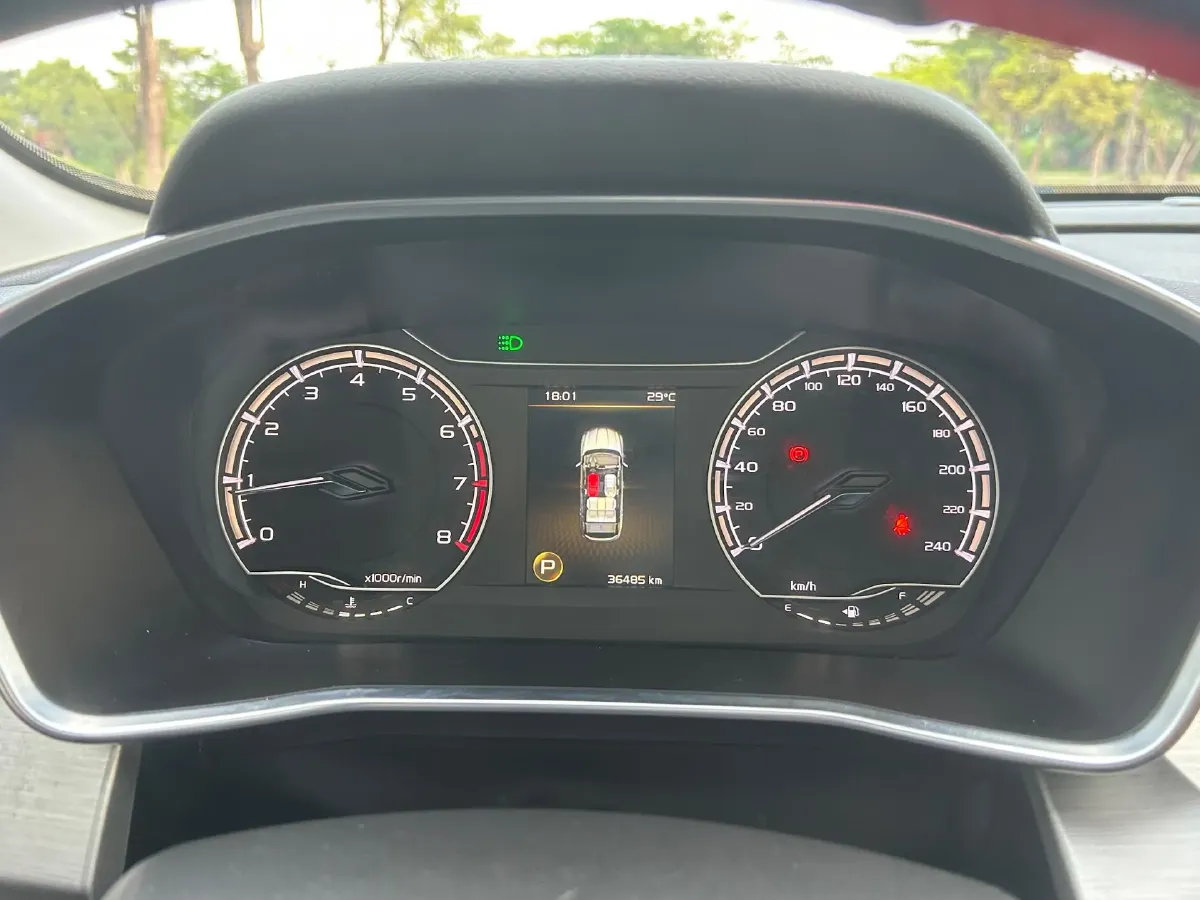 2021 Geely Coolray 1.4T 141HP L4 6DCT,autocango,china used car exporter,china ev exporter,chinese used car exporter,chinese used ev exporter