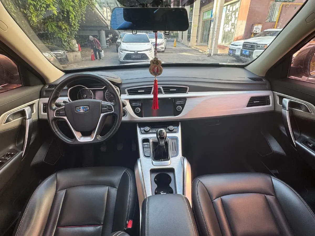 2018 Geely Azkarra 2.0L 141HP L4 6MT,autocango,china used car exporter,china ev exporter,chinese used car exporter,chinese used ev exporter