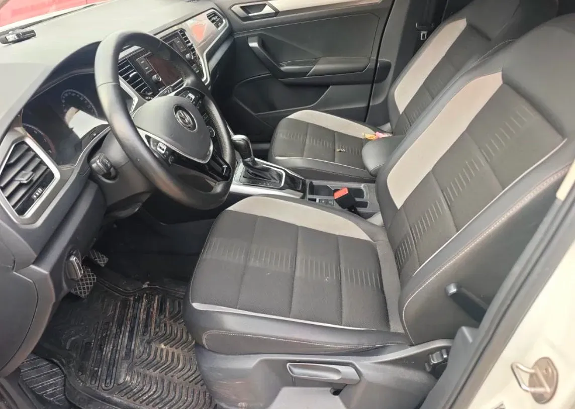2019 Volkswagen T-Roc 1.4T 150HP L4 7DCT,autocango,china used car exporter,china ev exporter,chinese used car exporter,chinese used ev exporter