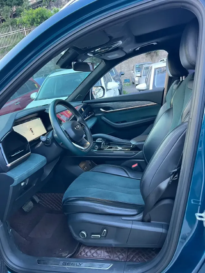 2021 Geely Monjaro 2.0T 218HP L4 7DCT,autocango,china used car exporter,china ev exporter,chinese used car exporter,chinese used ev exporter