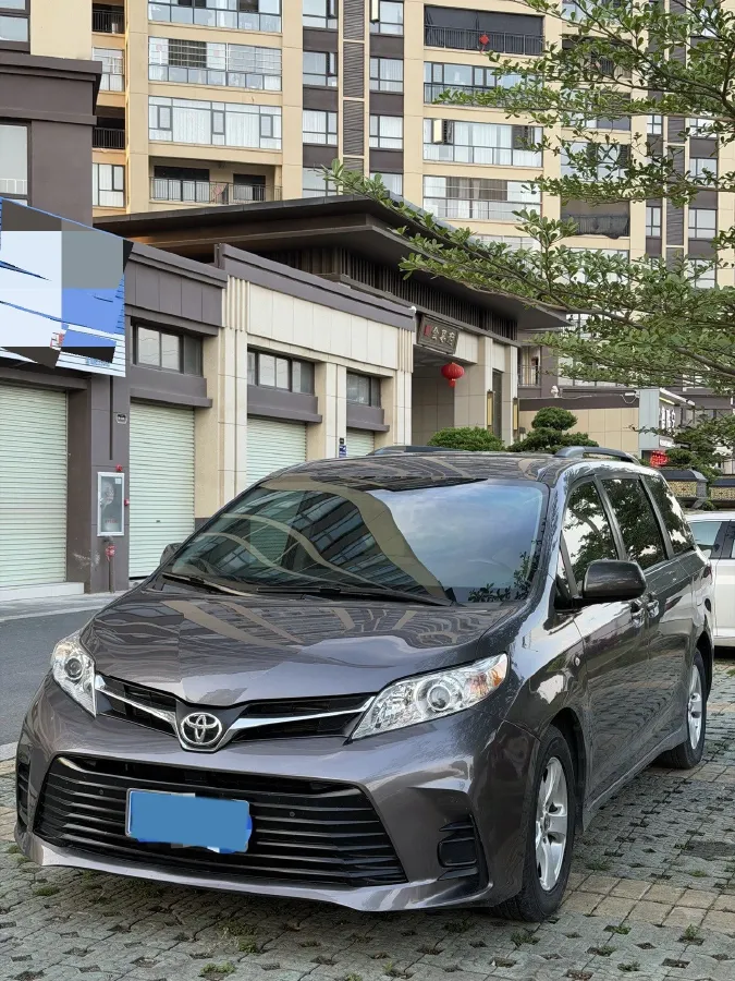 2019 Toyota Camry 2.0L 178HP L4 CVT,autocango,china used car exporter,china ev exporter,chinese used car exporter,chinese used ev exporter