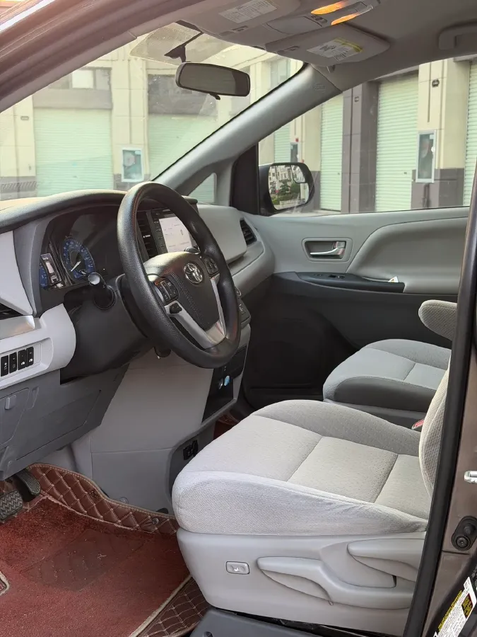 2019 Toyota Camry 2.0L 178HP L4 CVT,autocango,china used car exporter,china ev exporter,chinese used car exporter,chinese used ev exporter