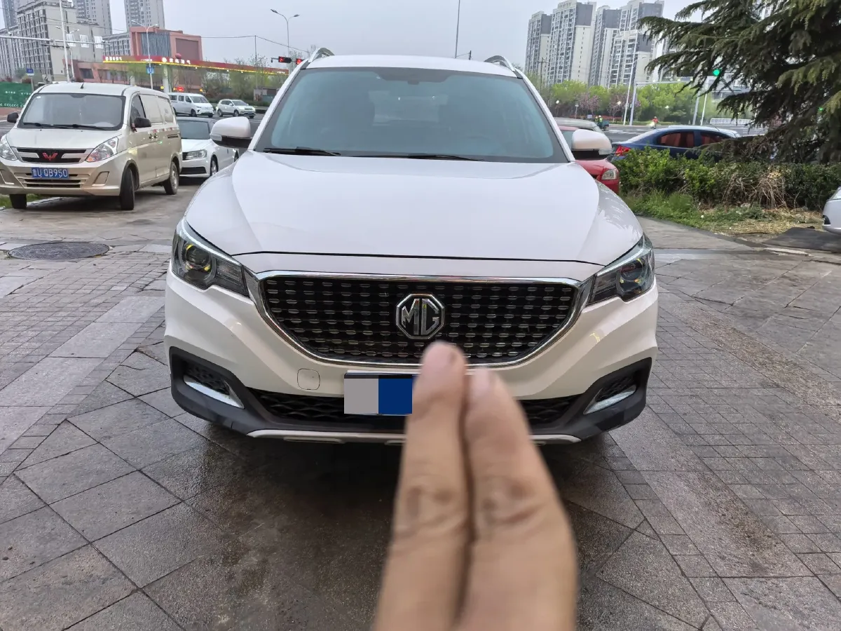 2017 MG ZS 1.5L 120HP L4 5MT,autocango,china used car exporter,china ev exporter,chinese used car exporter,chinese used ev exporter