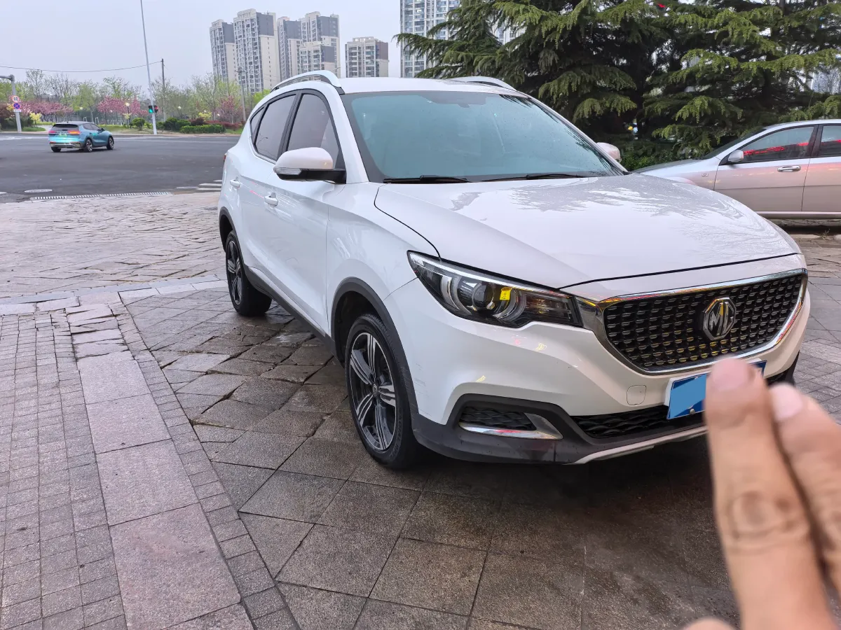 2017 MG ZS 1.5L 120HP L4 5MT,autocango,china used car exporter,china ev exporter,chinese used car exporter,chinese used ev exporter