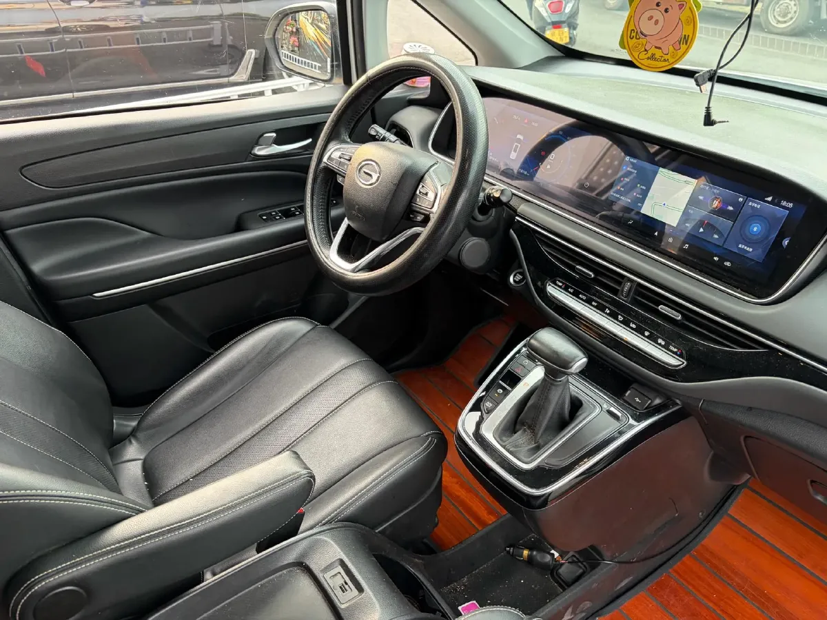 2021 GAC Trumpchi M6 1.5T 169HP L4 7DCT,autocango,china used car exporter,china ev exporter,chinese used car exporter,chinese used ev exporter