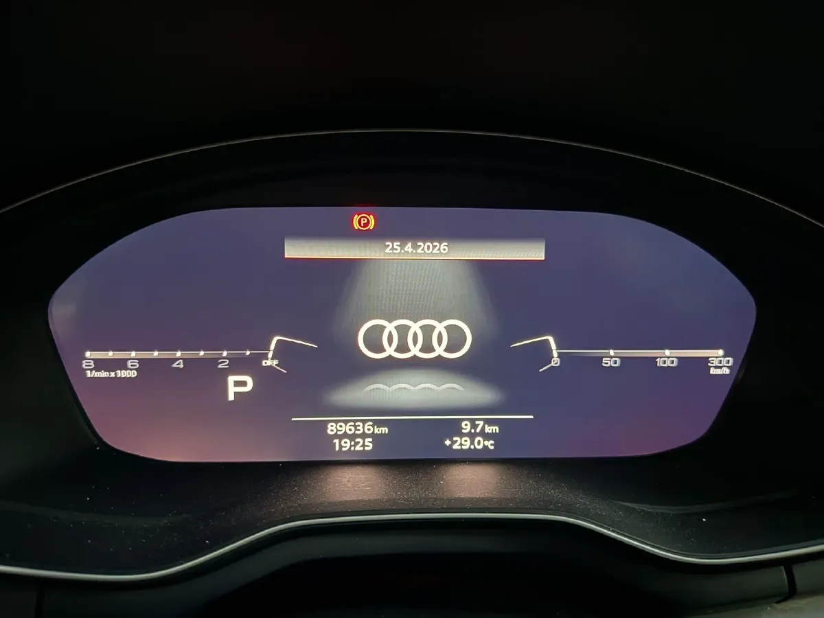 2020 Audi A4L 2.0T 190HP L4 7DCT,autocango,china used car exporter,china ev exporter,chinese used car exporter,chinese used ev exporter