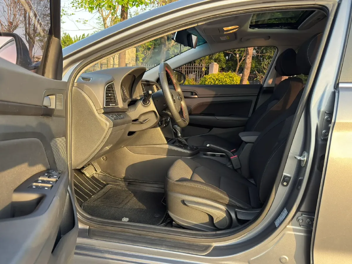 2018 Hyundai Elantra 1.4T 130HP L4 7DCT,autocango,china used car exporter,china ev exporter,chinese used car exporter,chinese used ev exporter