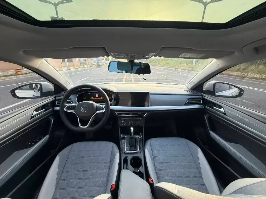 2023 Volkswagen Lavida 1.4T 150HP L4 7DCT,autocango,china used car exporter,china ev exporter,chinese used car exporter,chinese used ev exporter